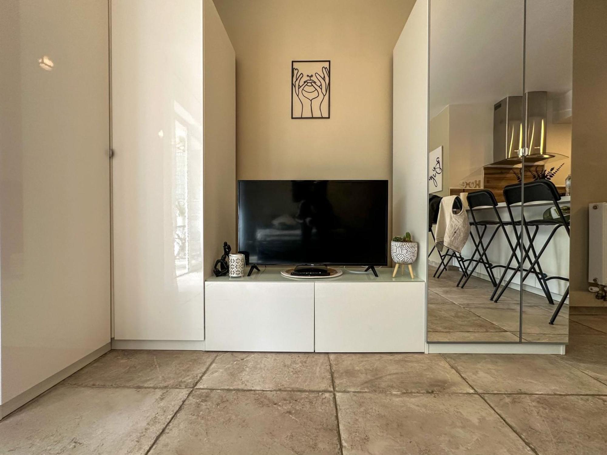 Cosy Madrid, Appartement Proche De La Mer Cannes Zewnętrze zdjęcie